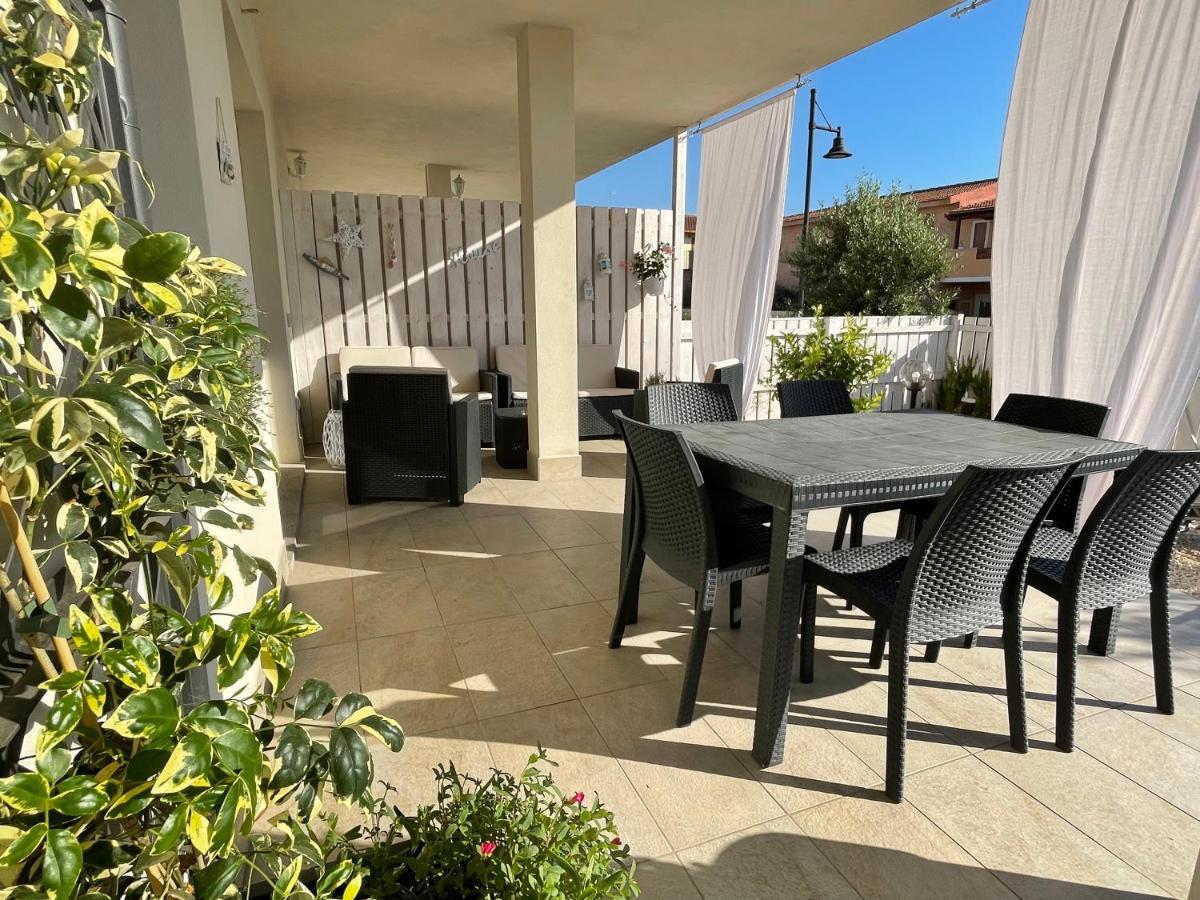 Isola Rossa Beach House Экстерьер фото