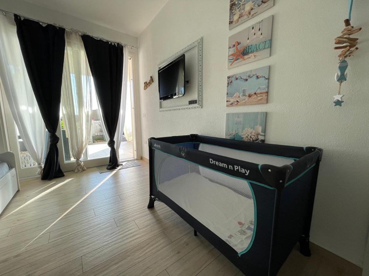 Isola Rossa Beach House Экстерьер фото